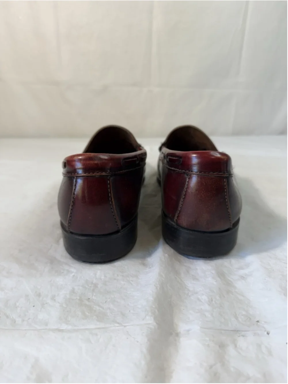 G.H. Bass & Co. Weejuns Logan Shoes Mens Size 9 M Leather Penny Loafers
